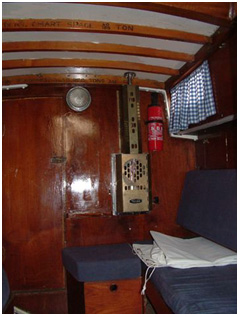 Interior Sallon to Starboard